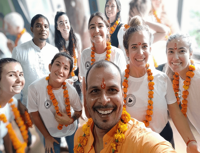 200 Hour Yoga Teacher Training in Rishikesh, India